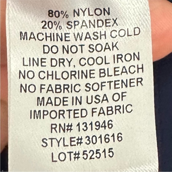 Jude Connally Navy Blue Stretch V-Neck Top - Picture 4 of 5